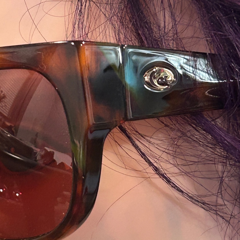 Costa Del Mar waterwoman polarized Tortoise Shell Sunglasses - Picture 6 of 9